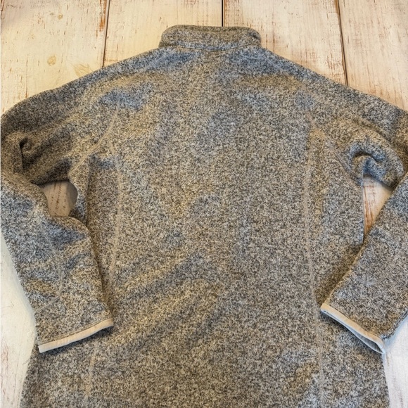 Patagonia Better Sweater Women’s XL Light Gray/ Tan Quarter-Zip Pullover - Picture 4 of 8